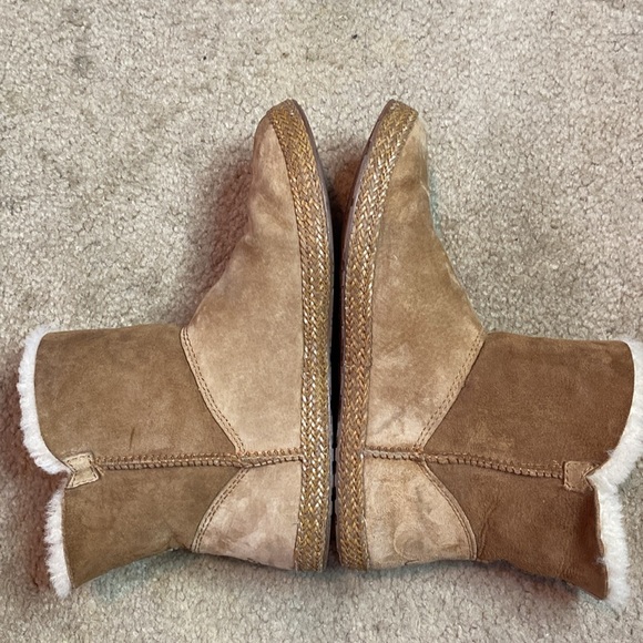 UGG Booties | UGG Boots | Boots | UGG - Picture 10 of 10